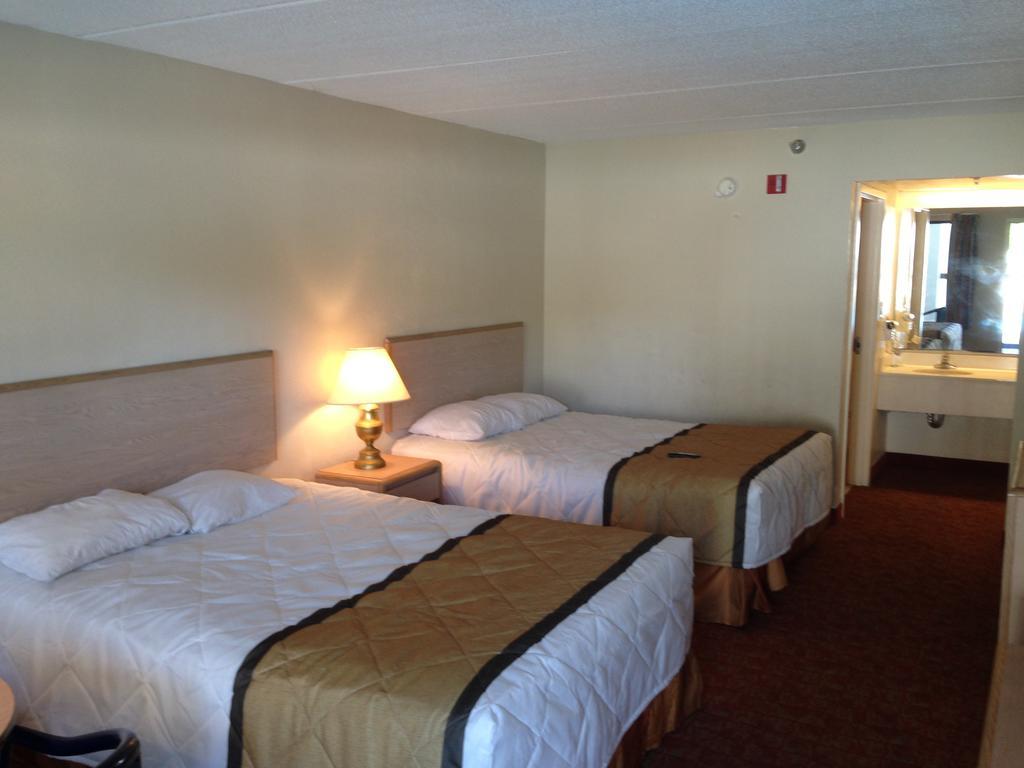 Sky Suites Tybee Island Habitación foto