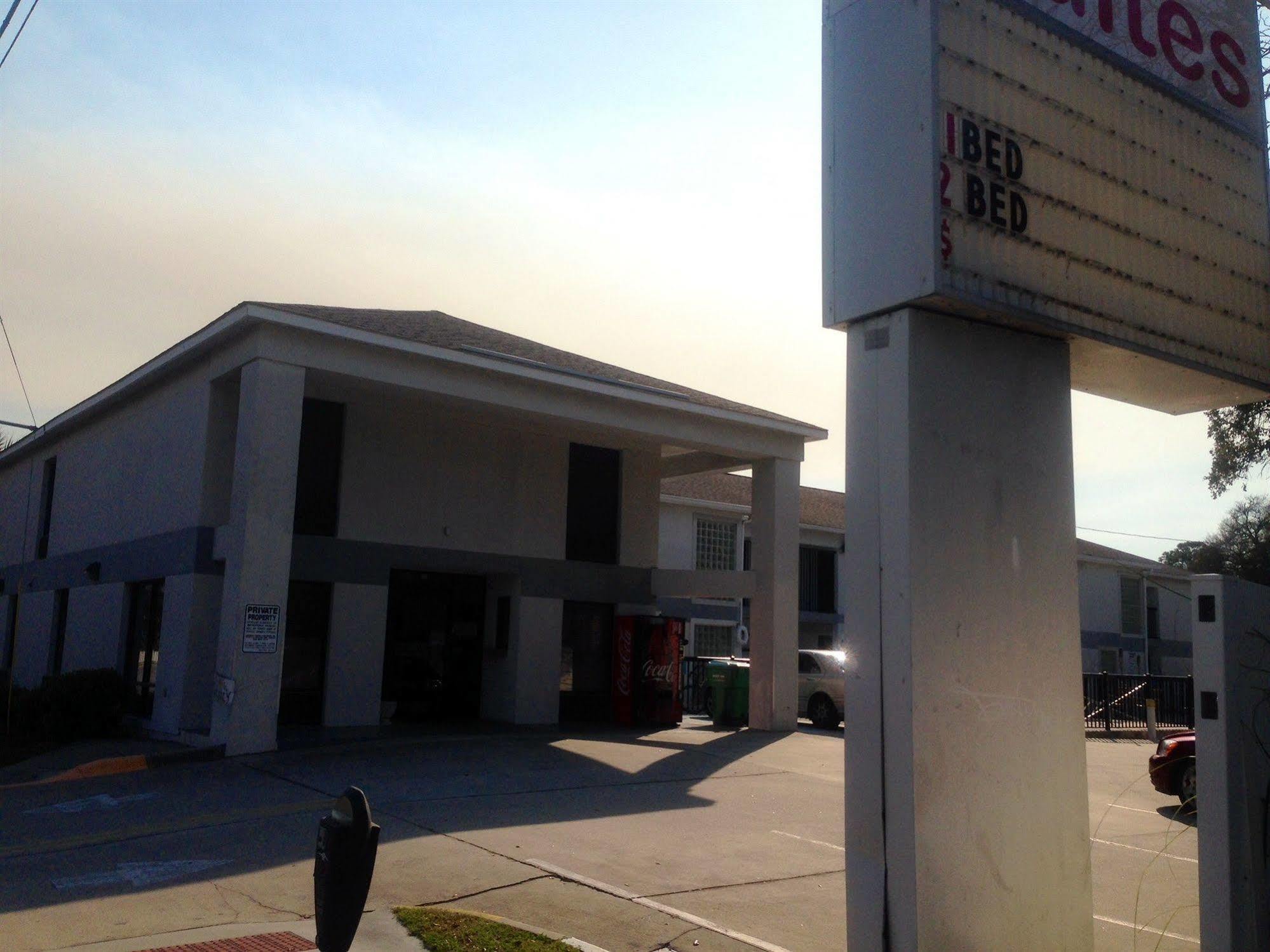 Sky Suites Tybee Island Exterior foto
